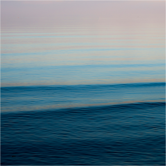 Delicate Wave - LIMITED EDITION: 150
